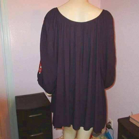 Karen Kane Tunic Top Size XL Embroidered Asymmetrical 3/4 Sleeves Boho Peasant - Picture 6 of 7